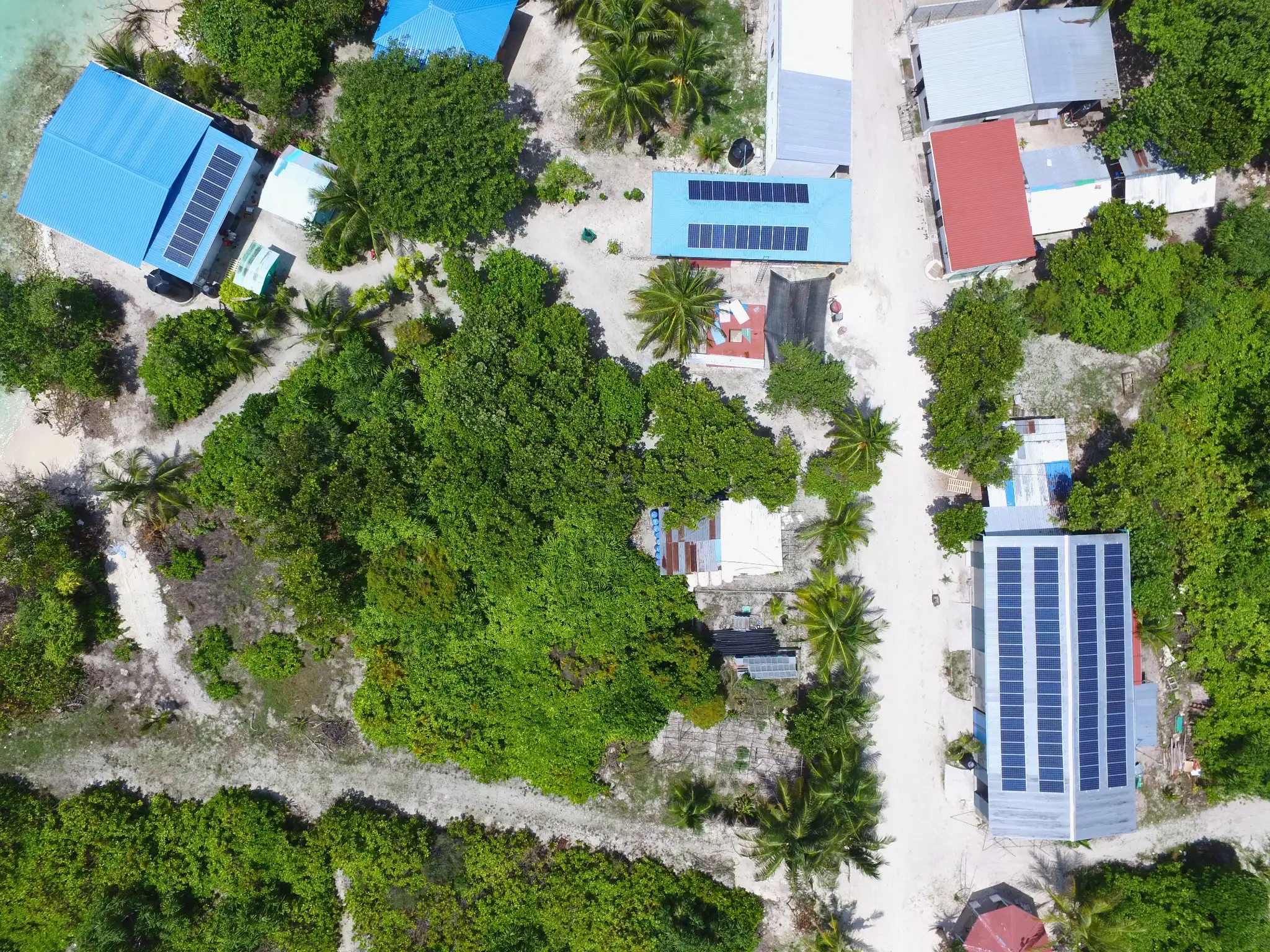 MicroGrid Farm, Maldives solar and storage microgrid